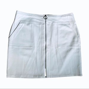 I.N.C.  NWT International Concepts White Mini Skirt L